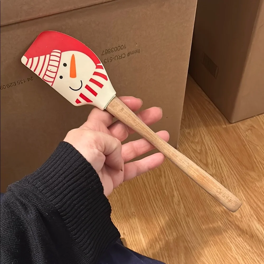 Sur La Table Silicone With Wood Handle Snowman Design Baking Spatula
